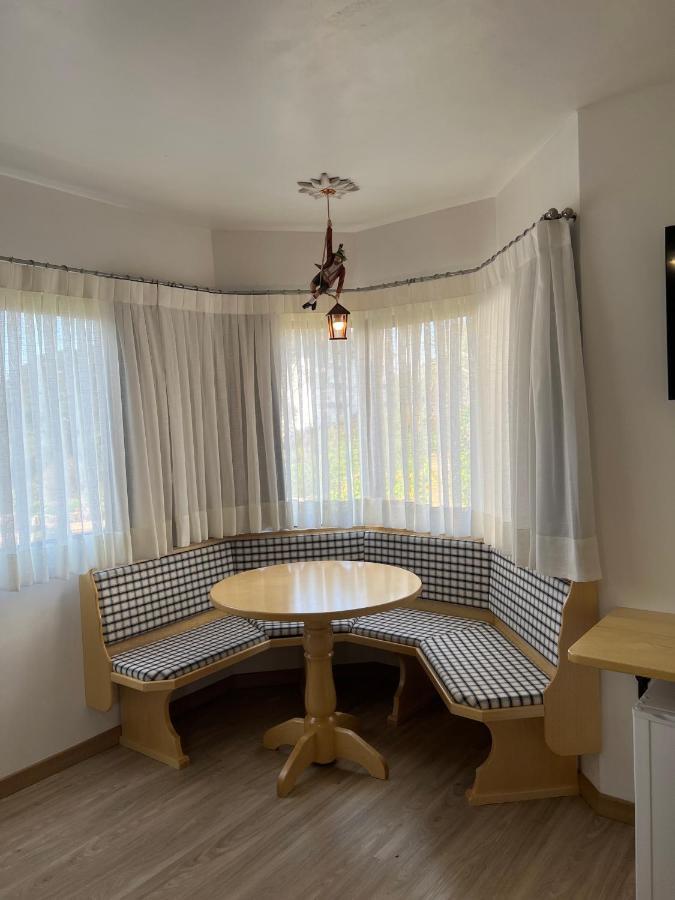 Hospedaria Pattis Treze Tílias Exteriör bild